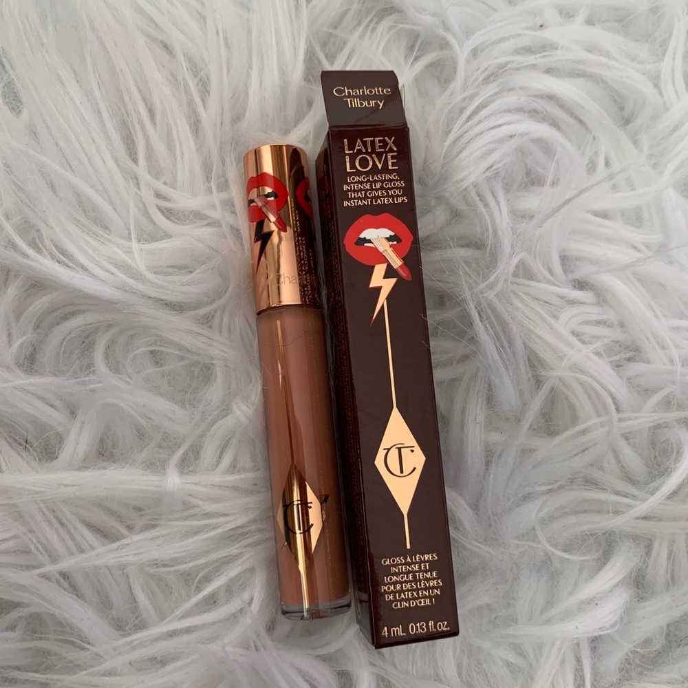 Charlotte Tilbury Latex Love lip gloss